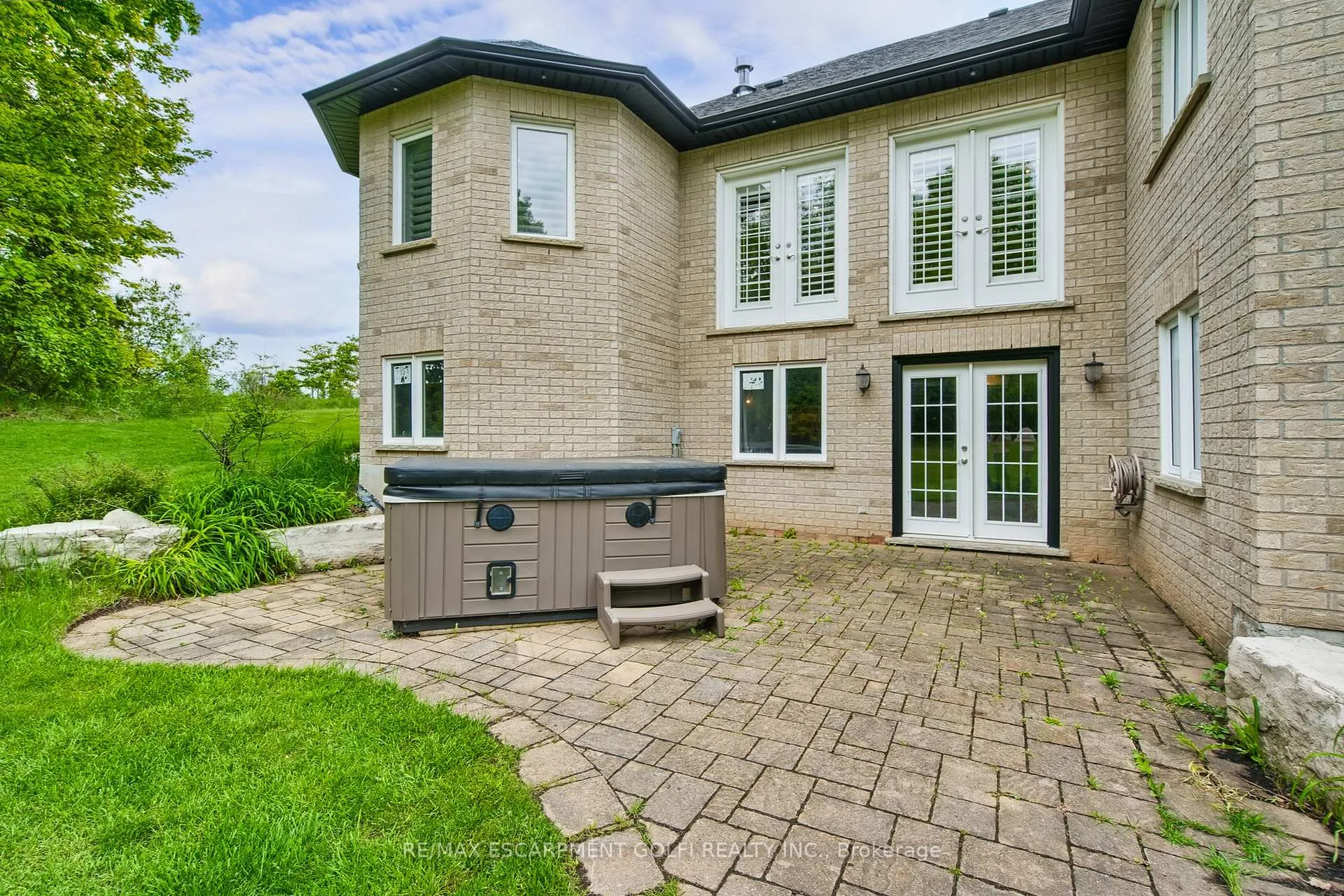 Photo 30 of 15 Rolling Meadow Drive, Caledon, Rural Caledon — HOMEH