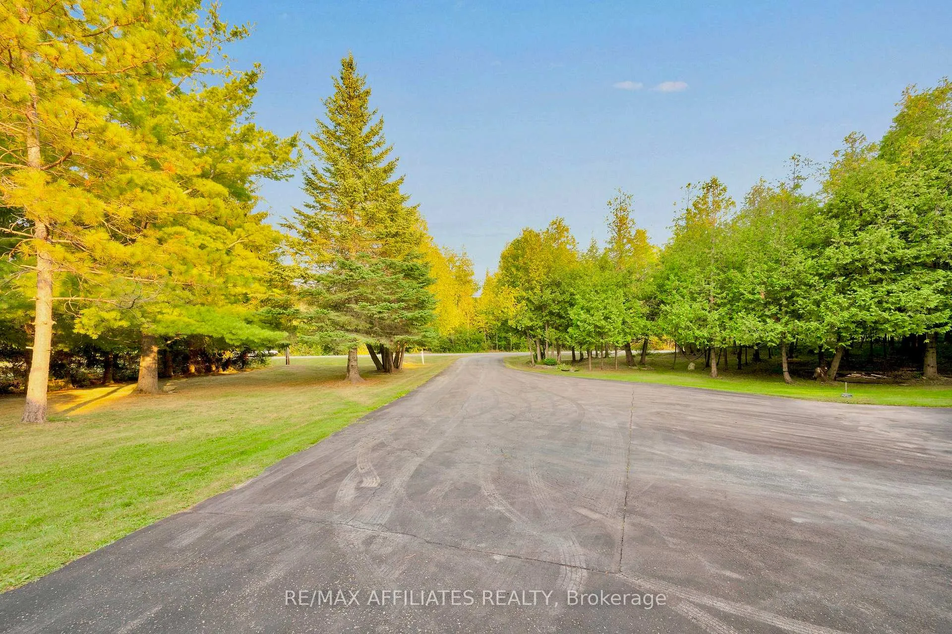Photo 37 of 256 Saunders Road, Beckwith, Beckwith Twp — HOMEH