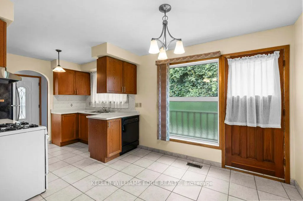 Photo 10 of 16 Evelyn Street, Hamilton, Riverdale — HOMEH
