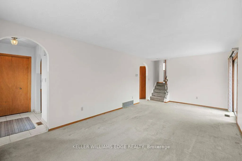 Photo 11 of 16 Evelyn Street, Hamilton, Riverdale — HOMEH