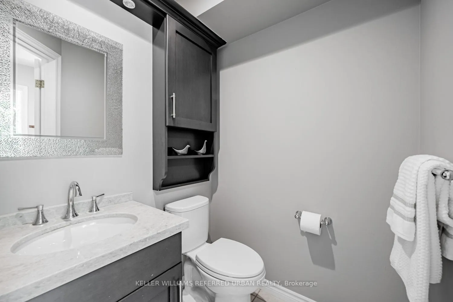 Photo 6 of 1253 Walkers Line, Burlington, Tansley — HOMEH