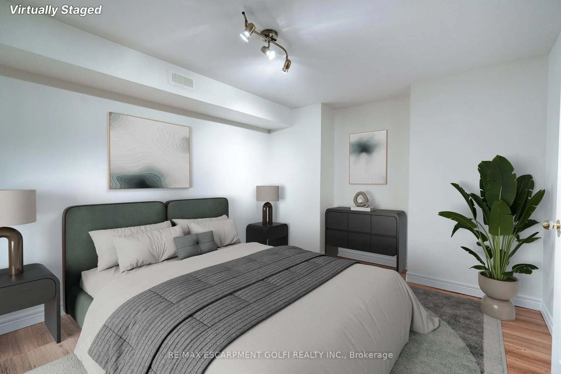 Photo 26 of 200 Sirente Drive, Hamilton, Crerar — HOMEH