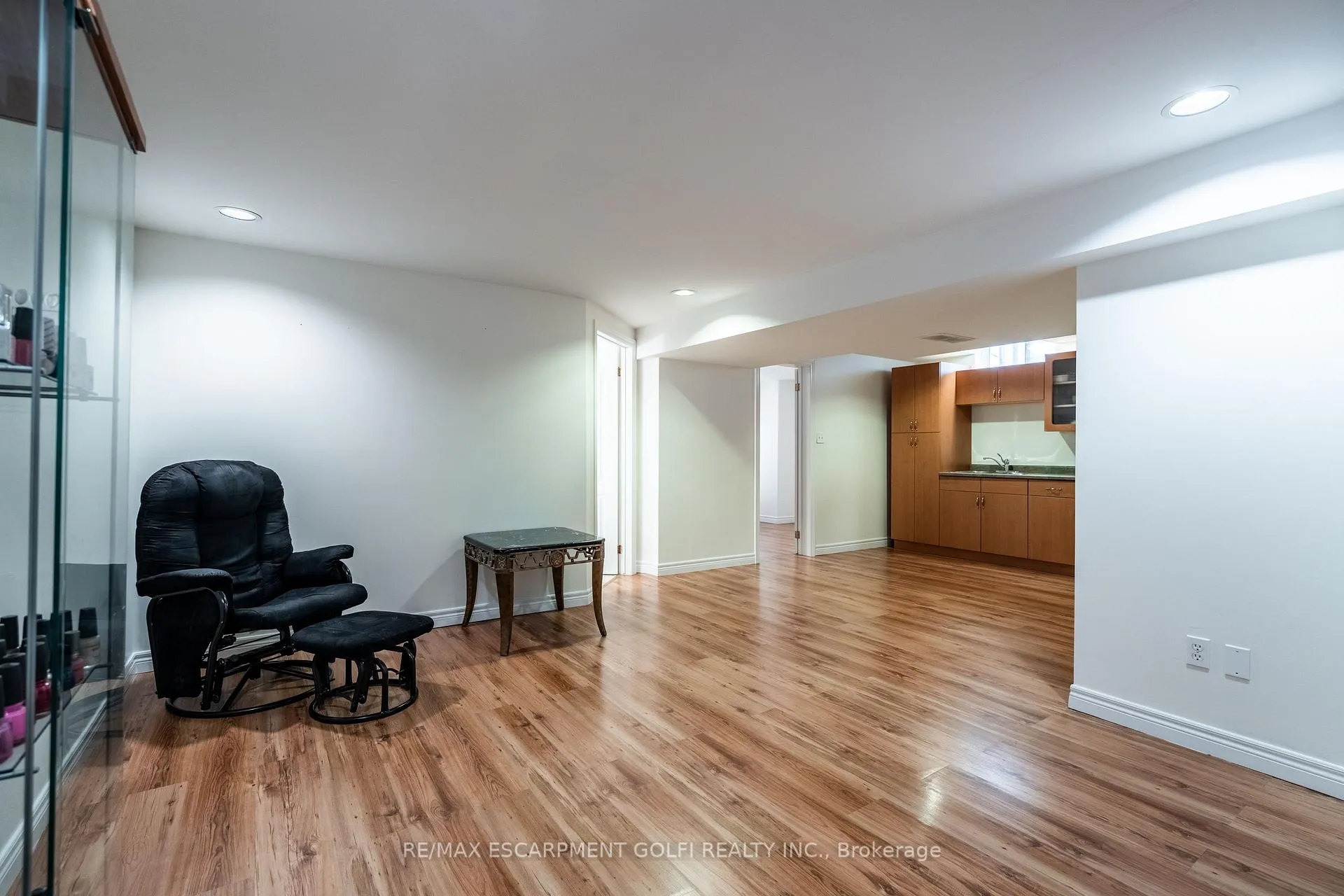 Photo 30 of 200 Sirente Drive, Hamilton, Crerar — HOMEH