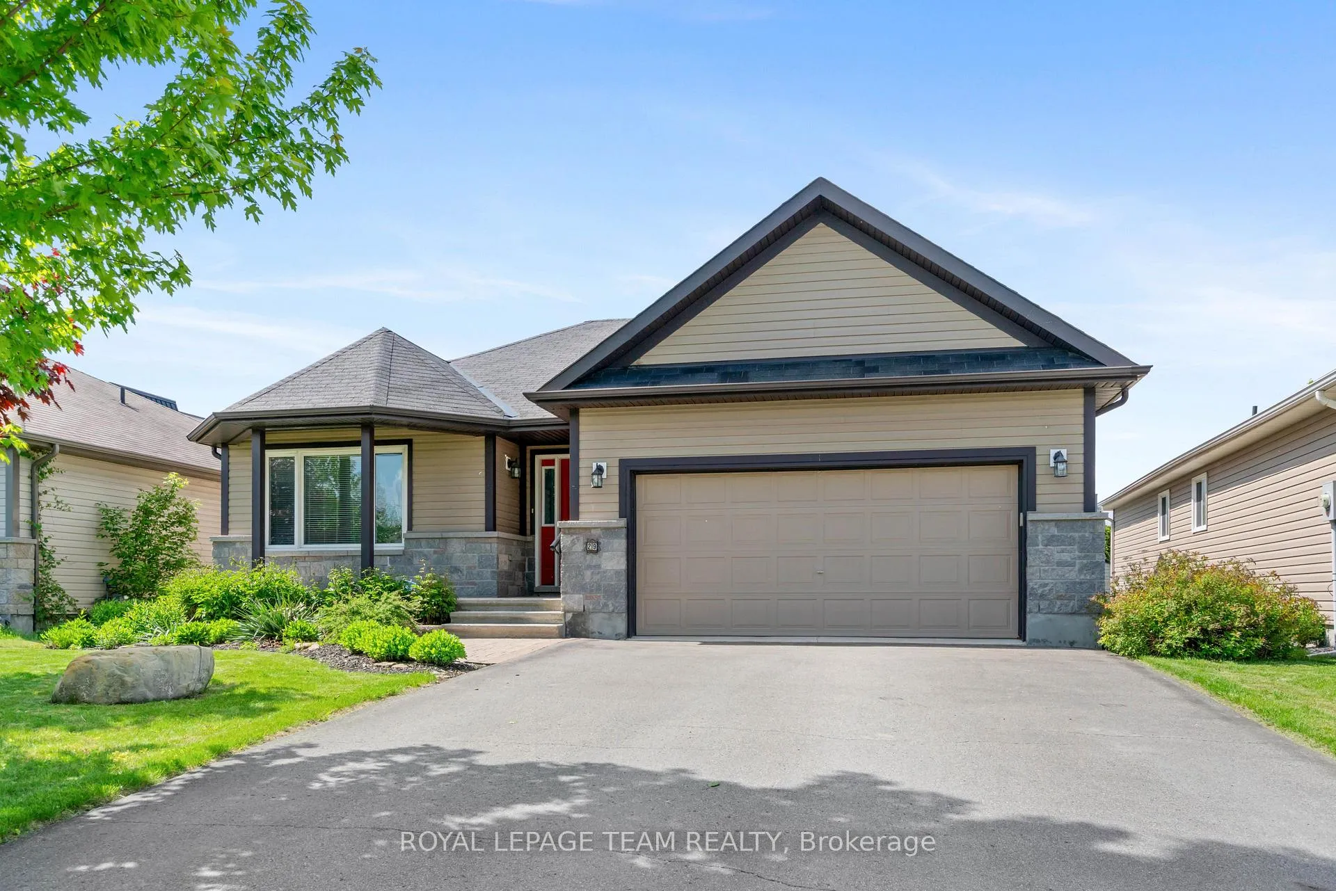 Photo 1 of 29 Westerra Way, North Grenville, Kemptville — HOMEH