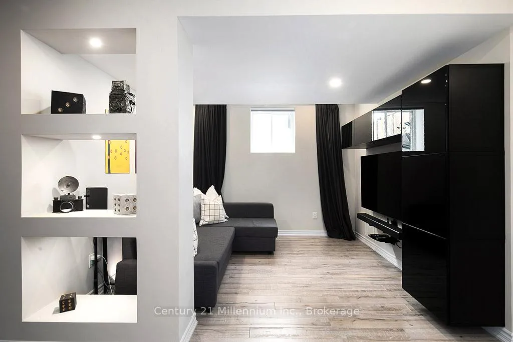Photo 32 of 22 Wilson Street, Collingwood — HOMEH