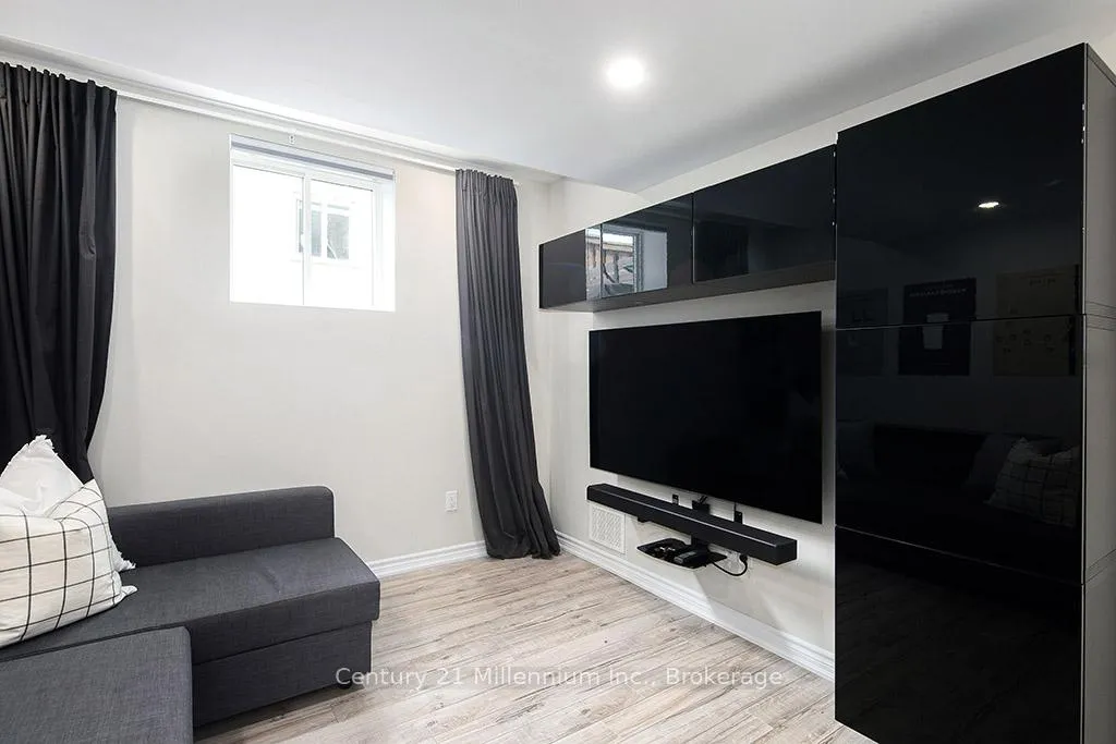 Photo 33 of 22 Wilson Street, Collingwood — HOMEH