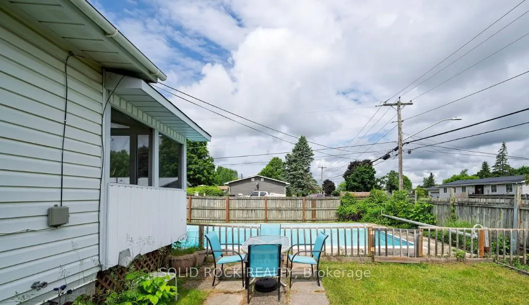 Photo 20 of 211 Dodson Street, North Grenville, Kemptville — HOMEH