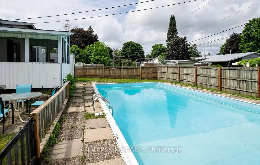 Photo 24 of 211 Dodson Street, North Grenville, Kemptville — HOMEH