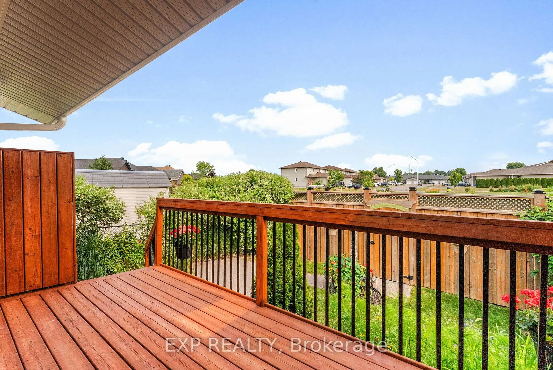 Photo 8 of 50 Otteridge Avenue, Renfrew — HOMEH