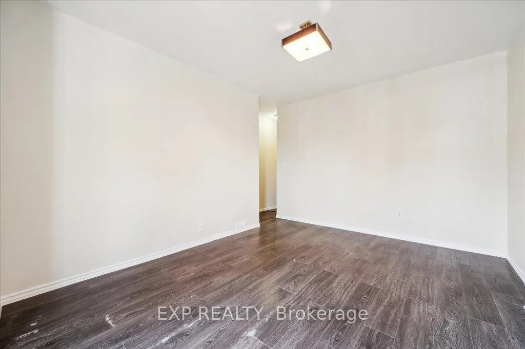 Photo 8 of 228 Hunter Street E, Hamilton, Corktown — HOMEH