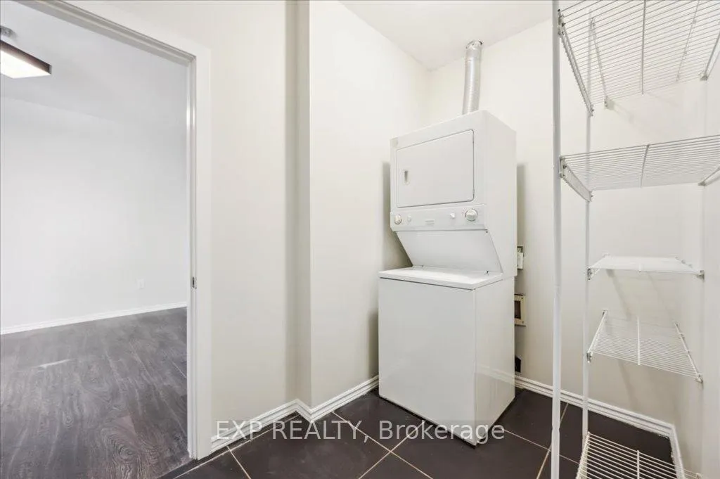 Photo 14 of 228 Hunter Street E, Hamilton, Corktown — HOMEH