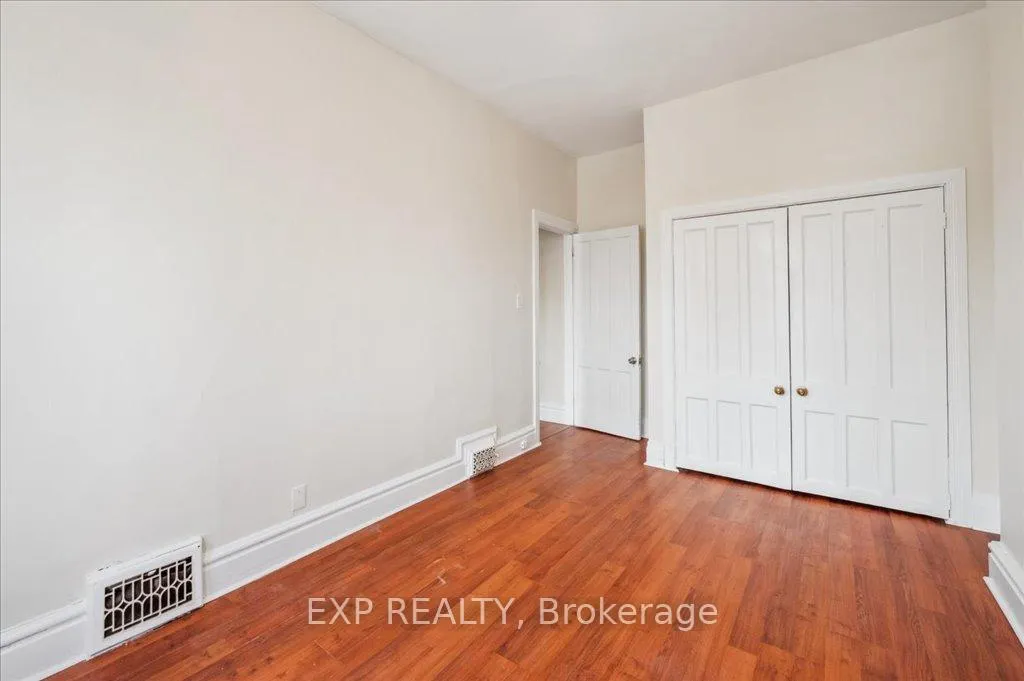 Photo 24 of 228 Hunter Street E, Hamilton, Corktown — HOMEH