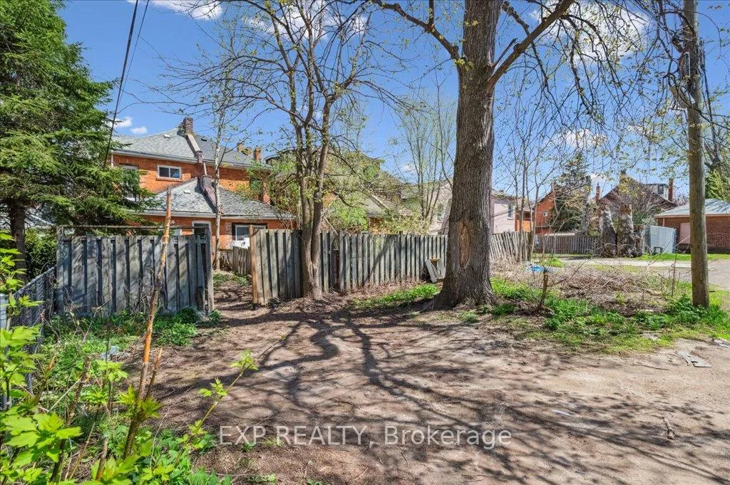 Photo 34 of 228 Hunter Street E, Hamilton, Corktown — HOMEH