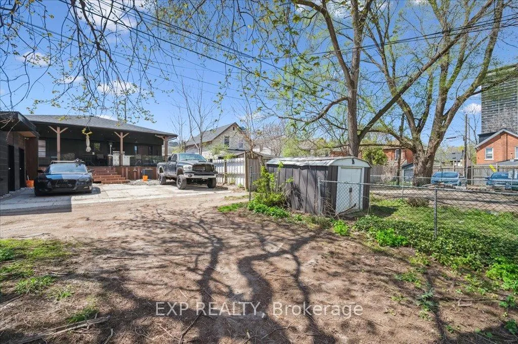 Photo 35 of 228 Hunter Street E, Hamilton, Corktown — HOMEH
