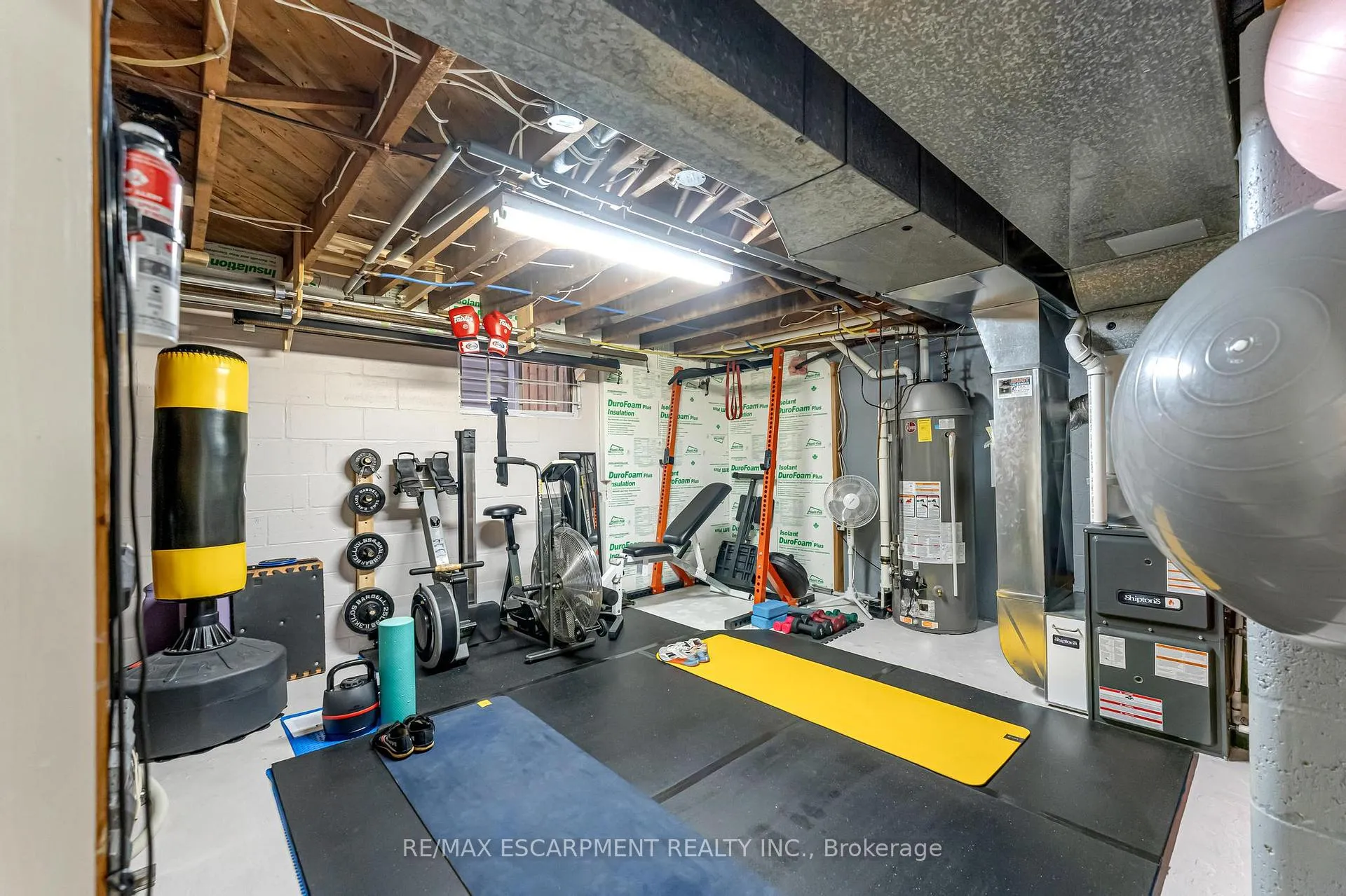Photo 21 of 25 Alba Street, Hamilton, Stoney Creek — HOMEH