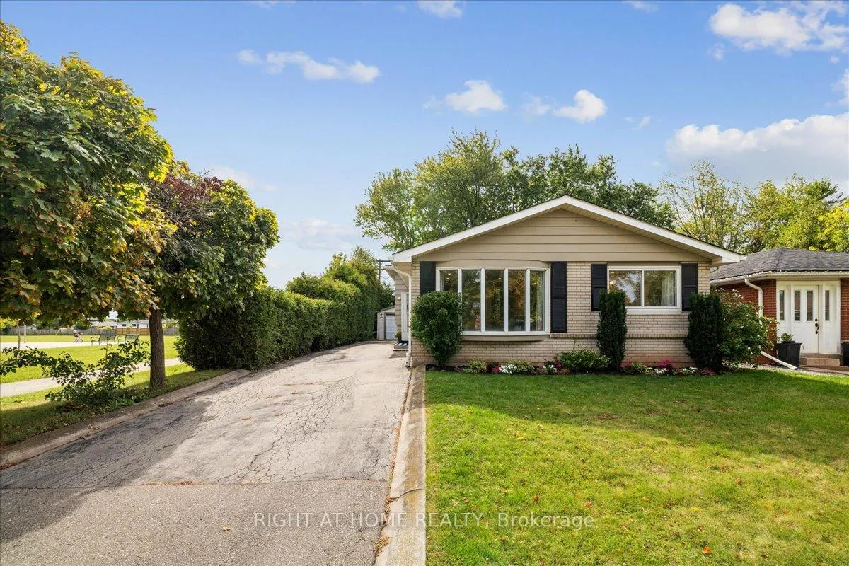 Photo 1 of 5316 Riverside Drive, Burlington, Appleby — HOMEH