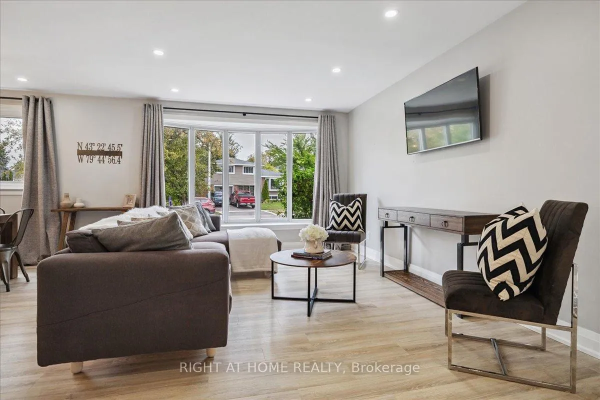 Photo 7 of 5316 Riverside Drive, Burlington, Appleby — HOMEH