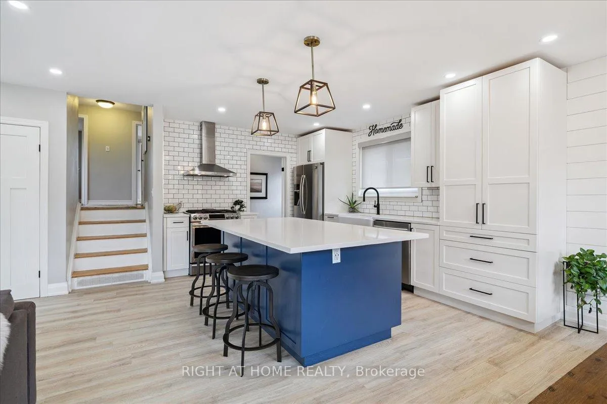 Photo 10 of 5316 Riverside Drive, Burlington, Appleby — HOMEH