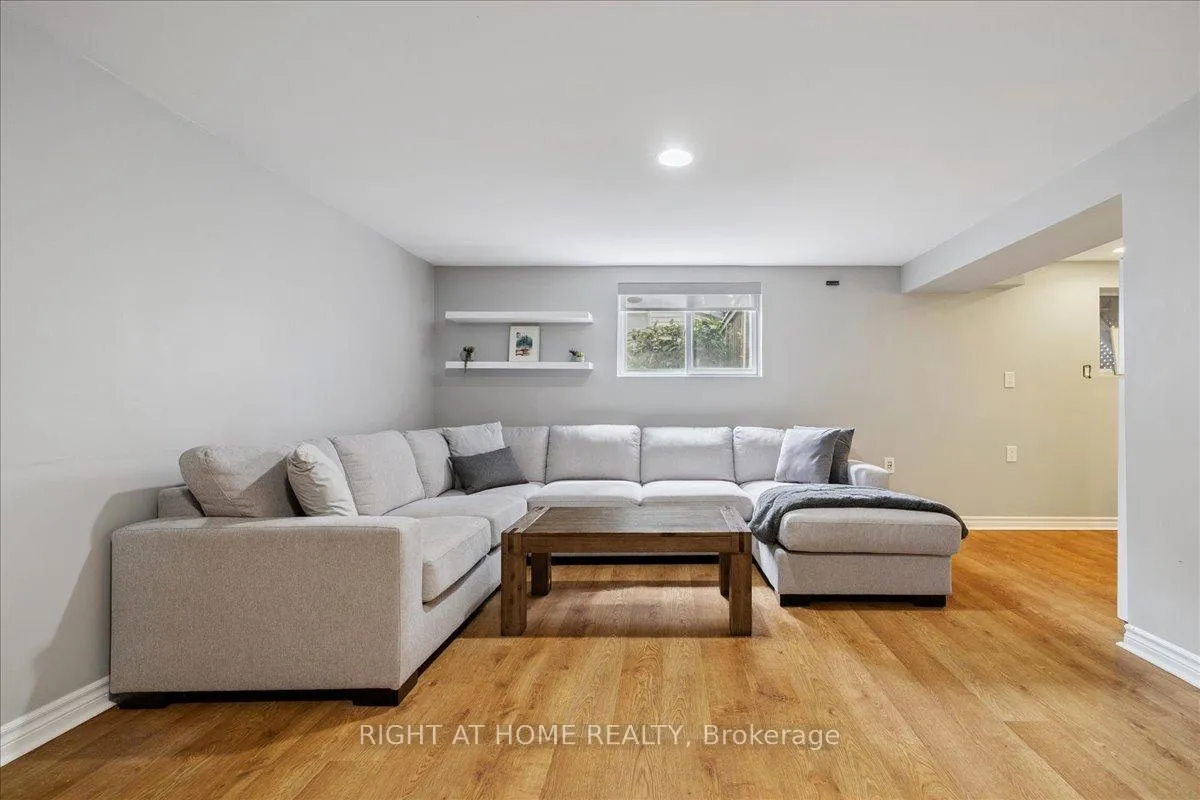 Photo 27 of 5316 Riverside Drive, Burlington, Appleby — HOMEH