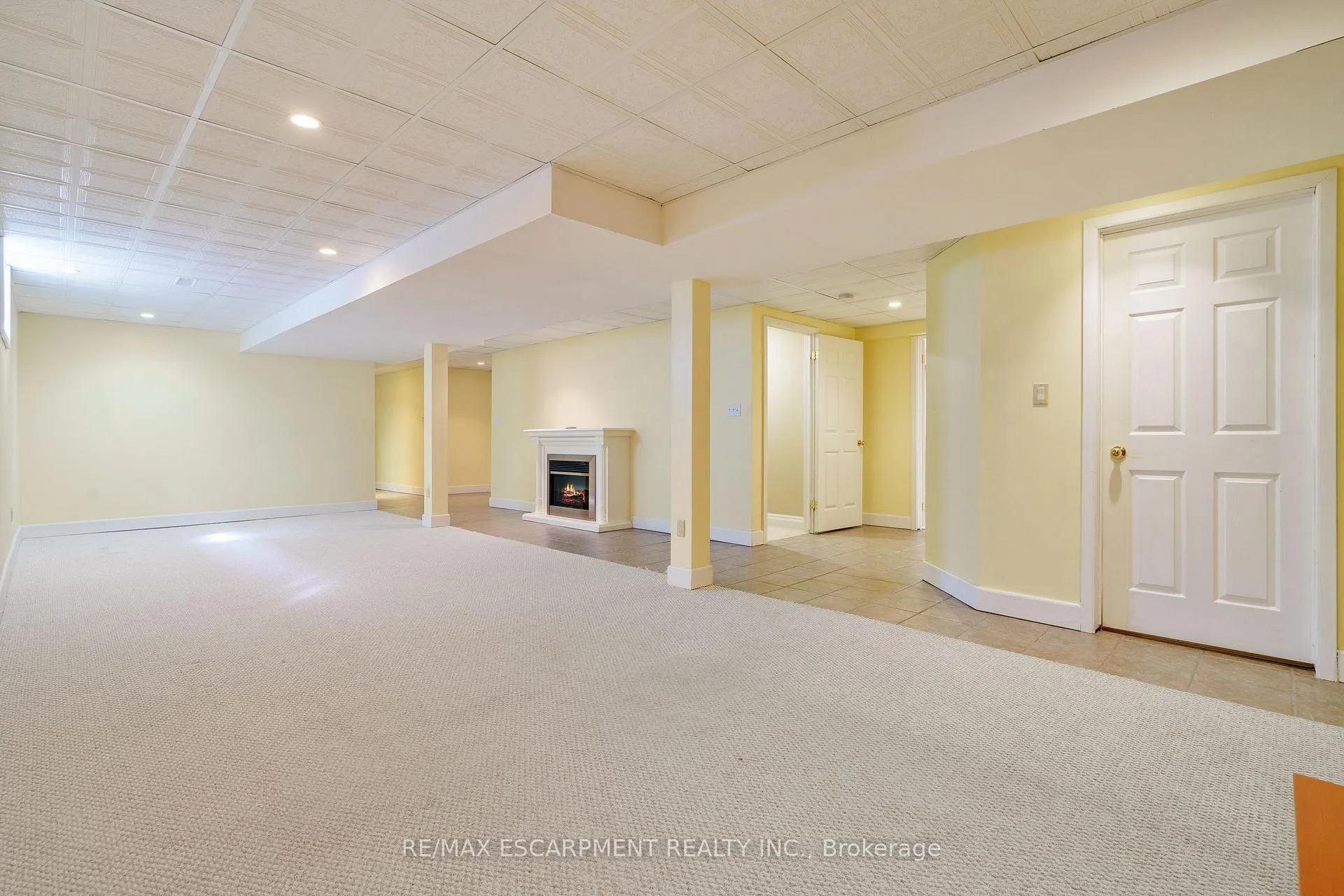 Photo 34 of 6 Gillespie Crescent, Hamilton, Dundas — HOMEH
