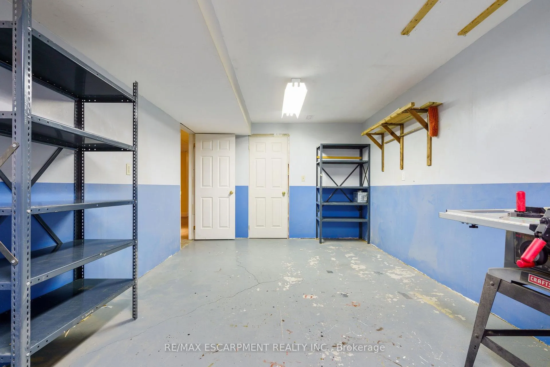Photo 41 of 6 Gillespie Crescent, Hamilton, Dundas — HOMEH