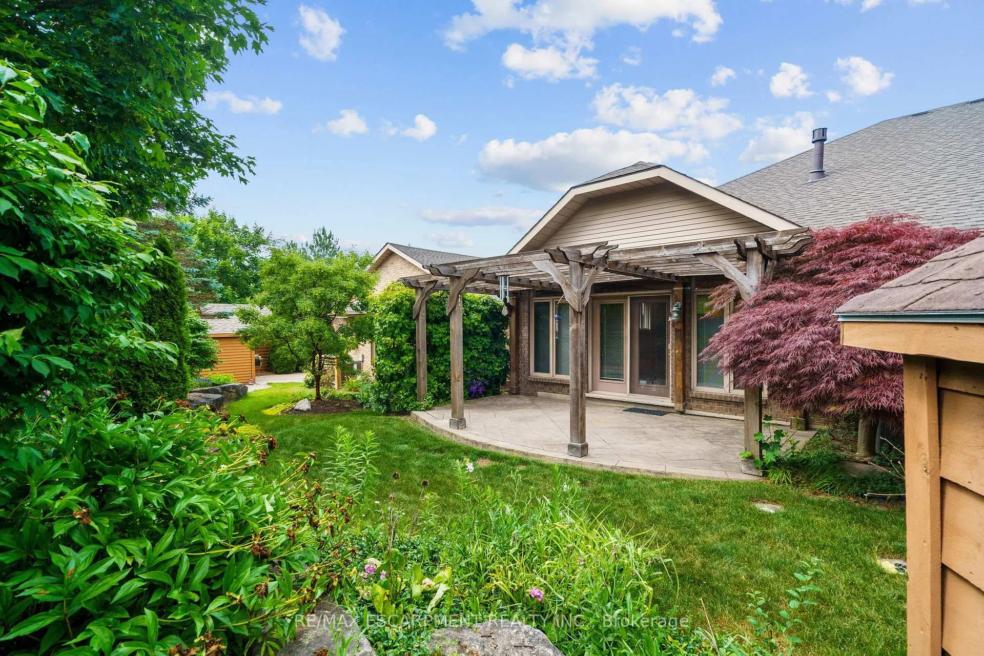 Photo 43 of 6 Gillespie Crescent, Hamilton, Dundas — HOMEH