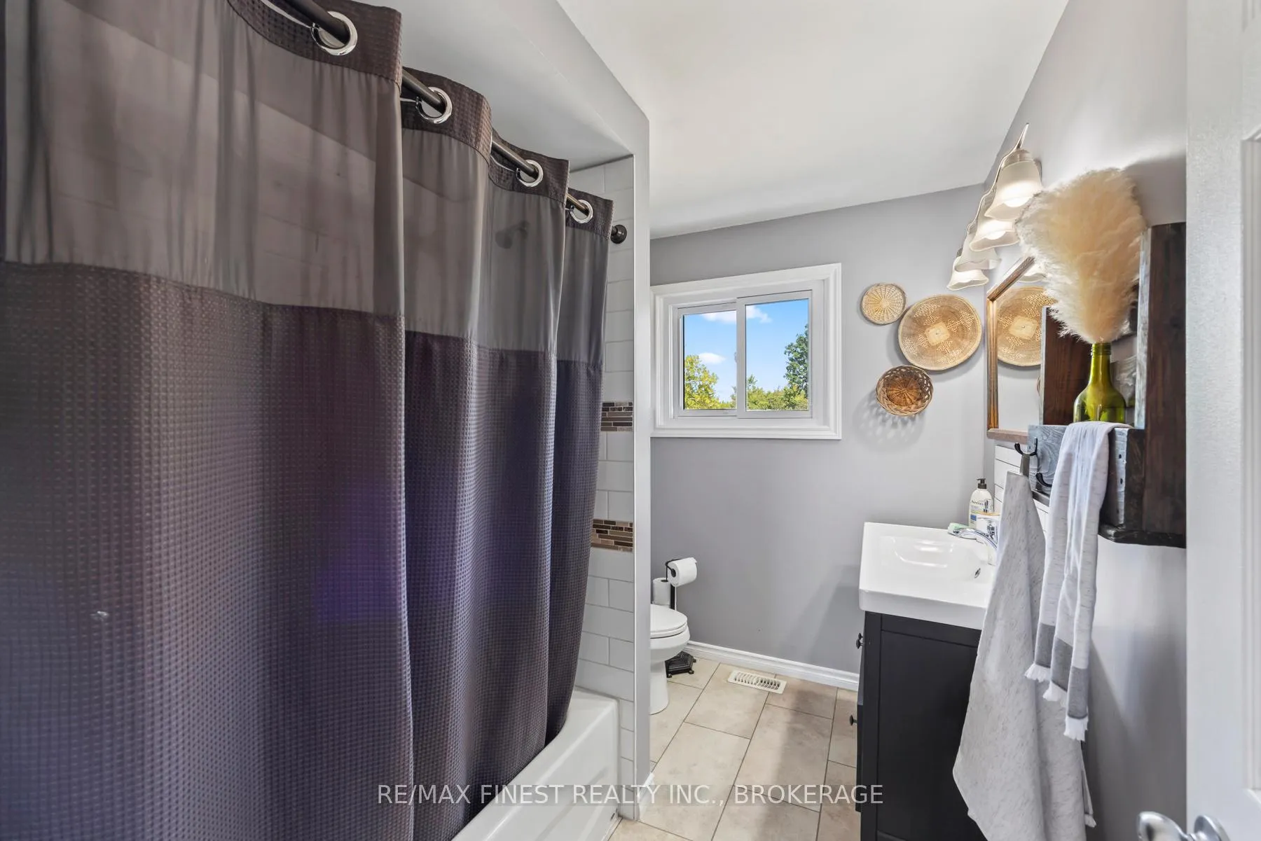 Photo 33 of 117 Mud Lake Road, Loyalist, Odessa — HOMEH
