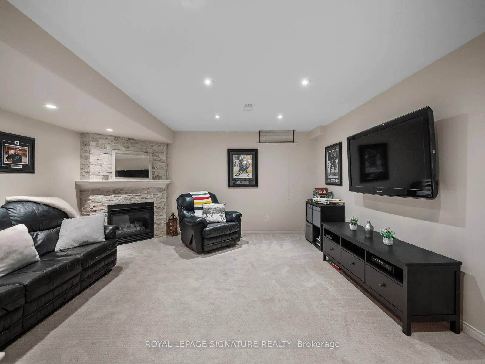 Photo 19 of 13 Bronte Court, Hamilton, Dundas — HOMEH