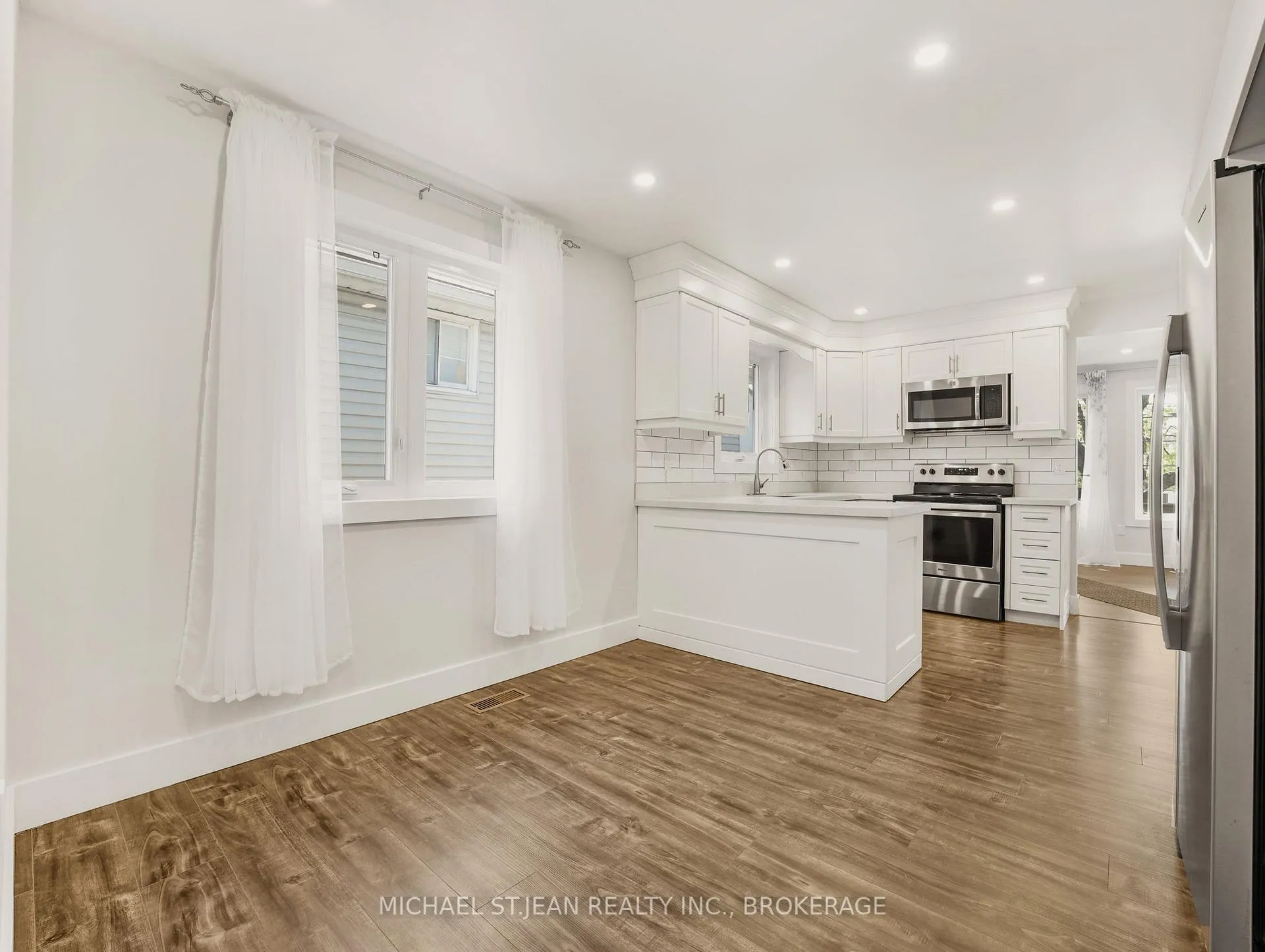 Photo 15 of 107 Alpine Avenue, Hamilton, Central — HOMEH