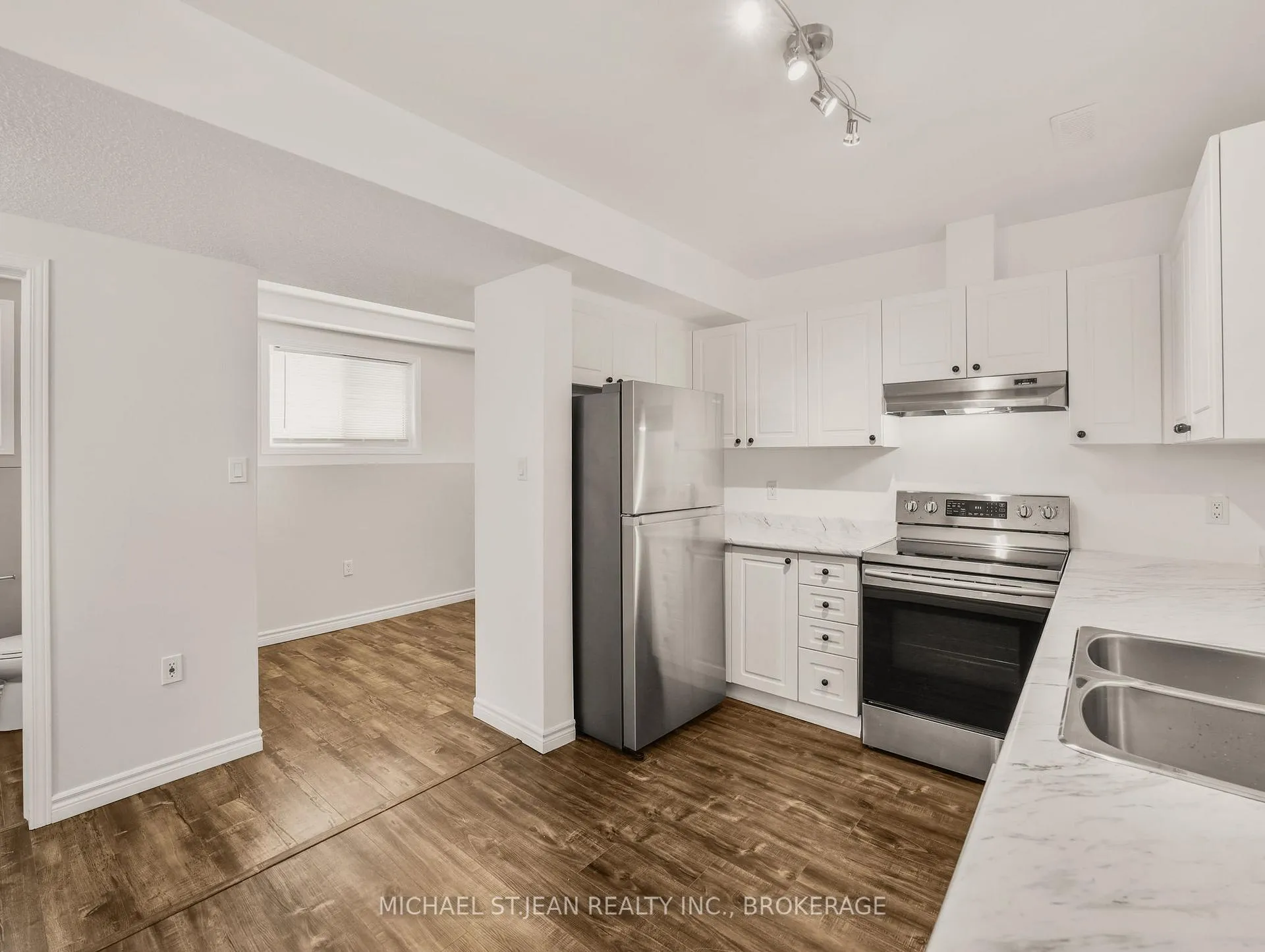 Photo 25 of 107 Alpine Avenue, Hamilton, Central — HOMEH
