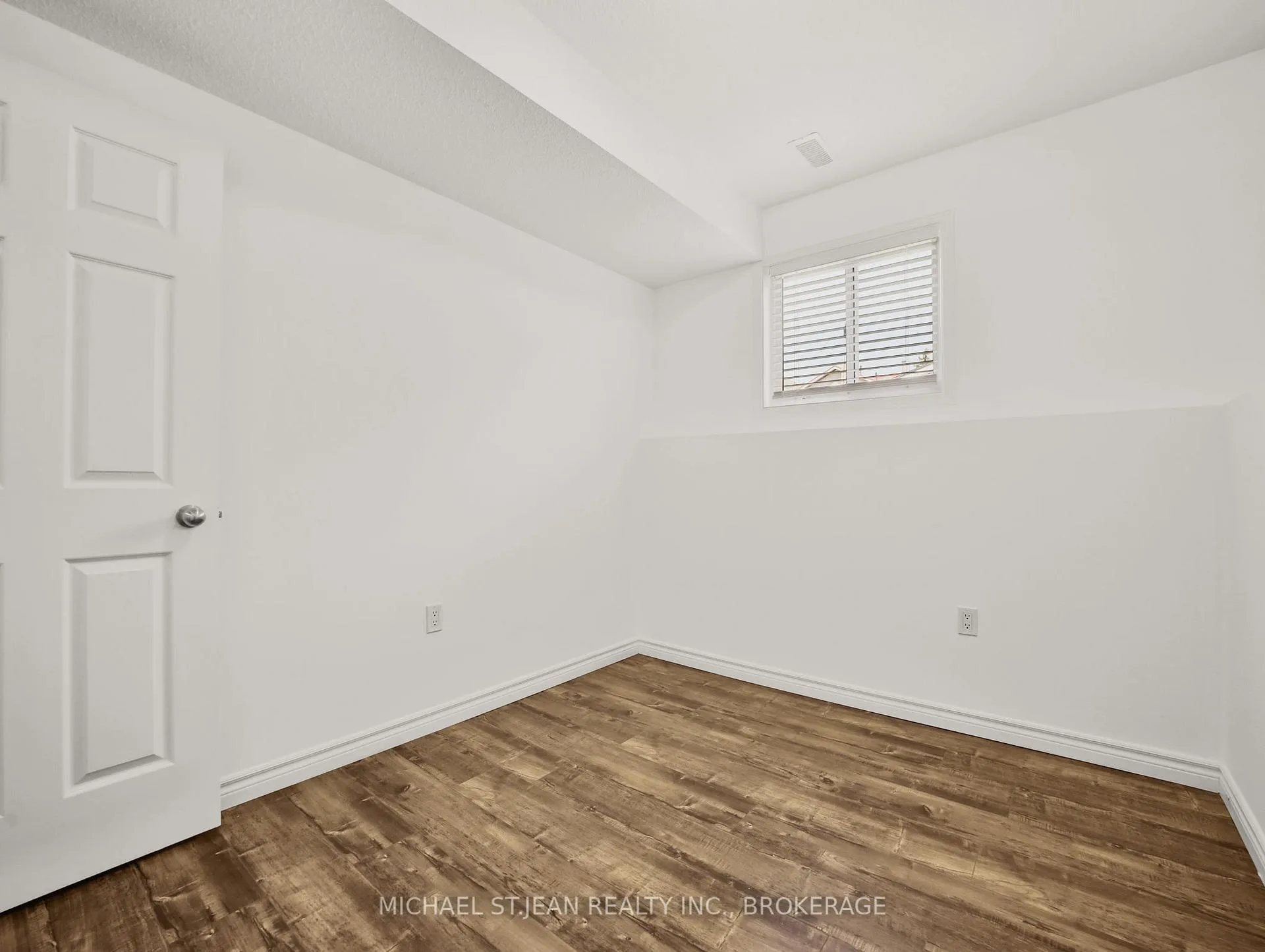 Photo 31 of 107 Alpine Avenue, Hamilton, Central — HOMEH