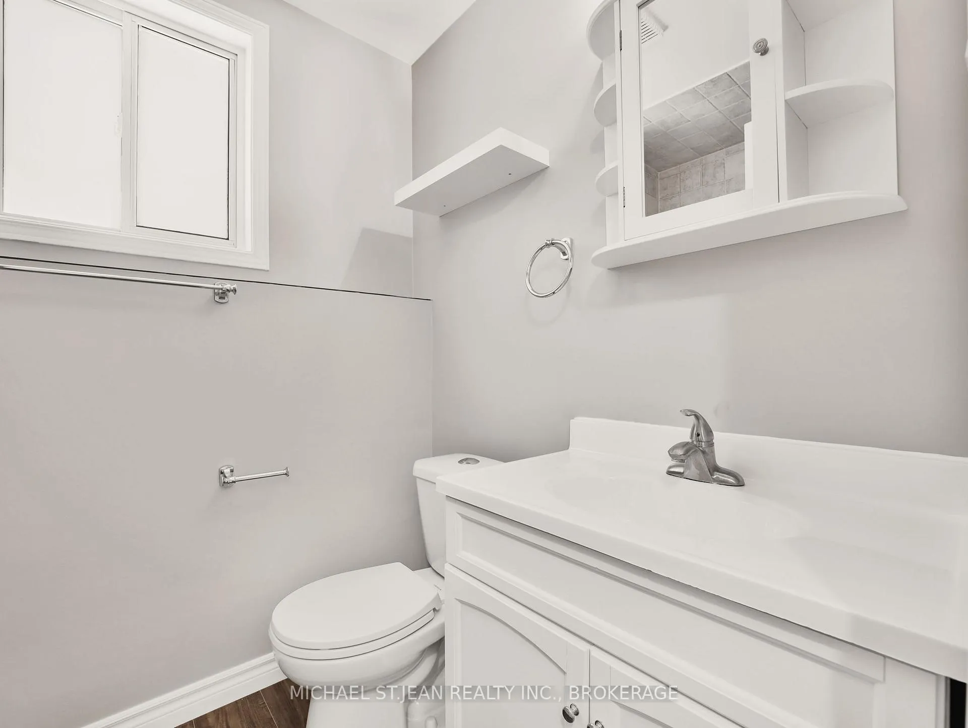 Photo 35 of 107 Alpine Avenue, Hamilton, Central — HOMEH