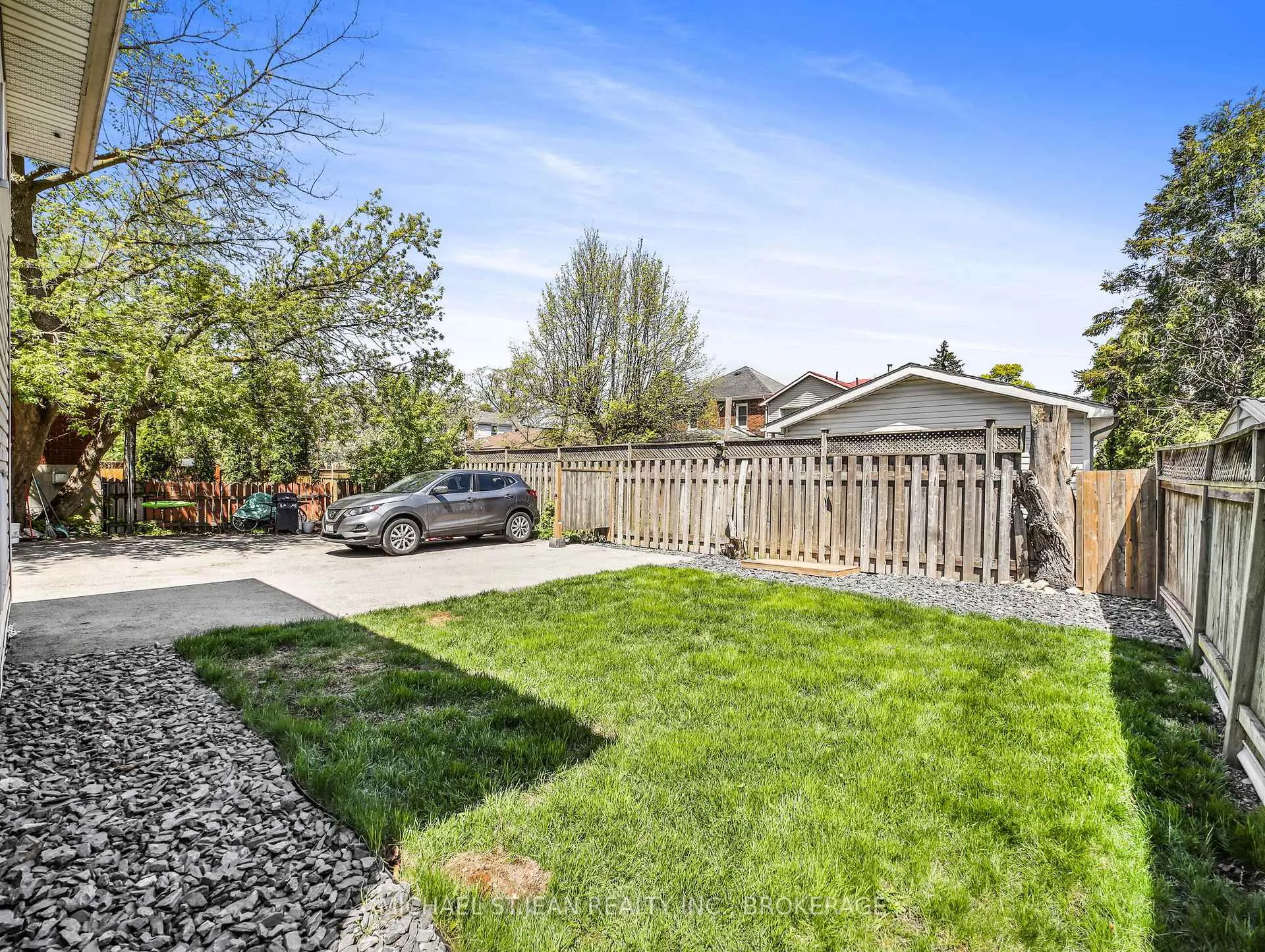 Photo 40 of 107 Alpine Avenue, Hamilton, Central — HOMEH