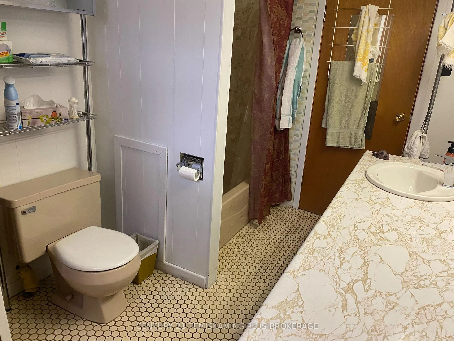 Photo 20 of 62 Maple Street S, Temiskaming Shores, Haileybury — HOMEH