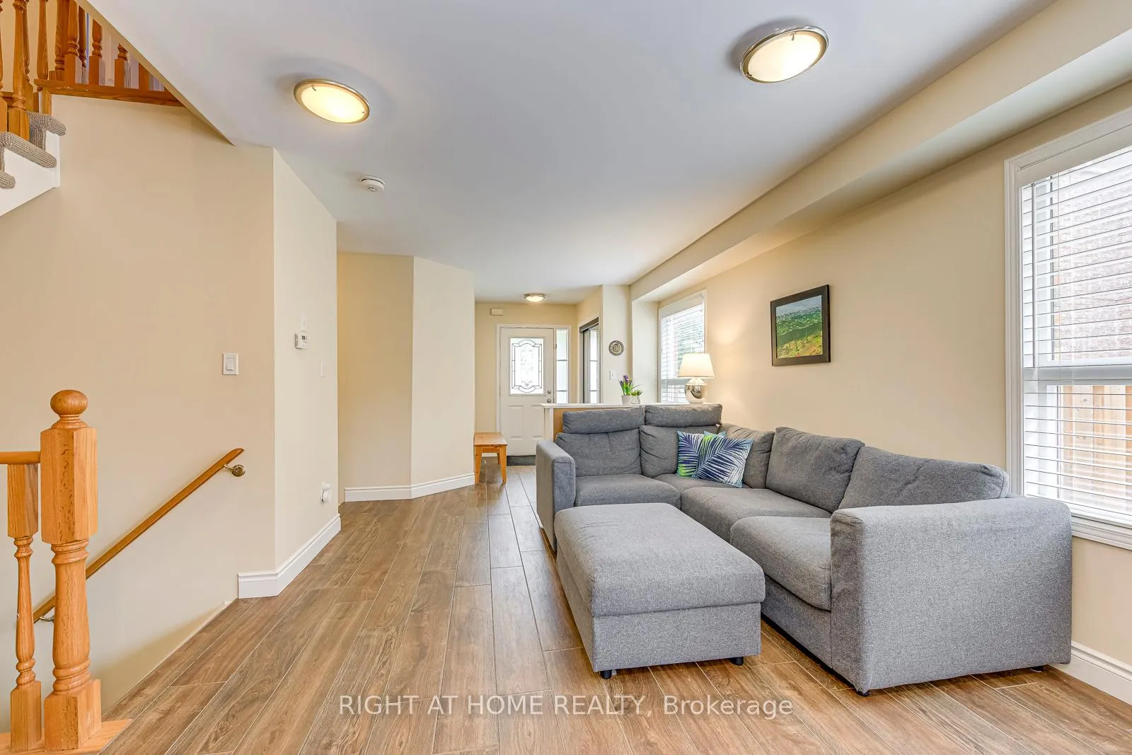 Photo 15 of 2472 Newcastle Crescent, Oakville, West Oak Trails — HOMEH