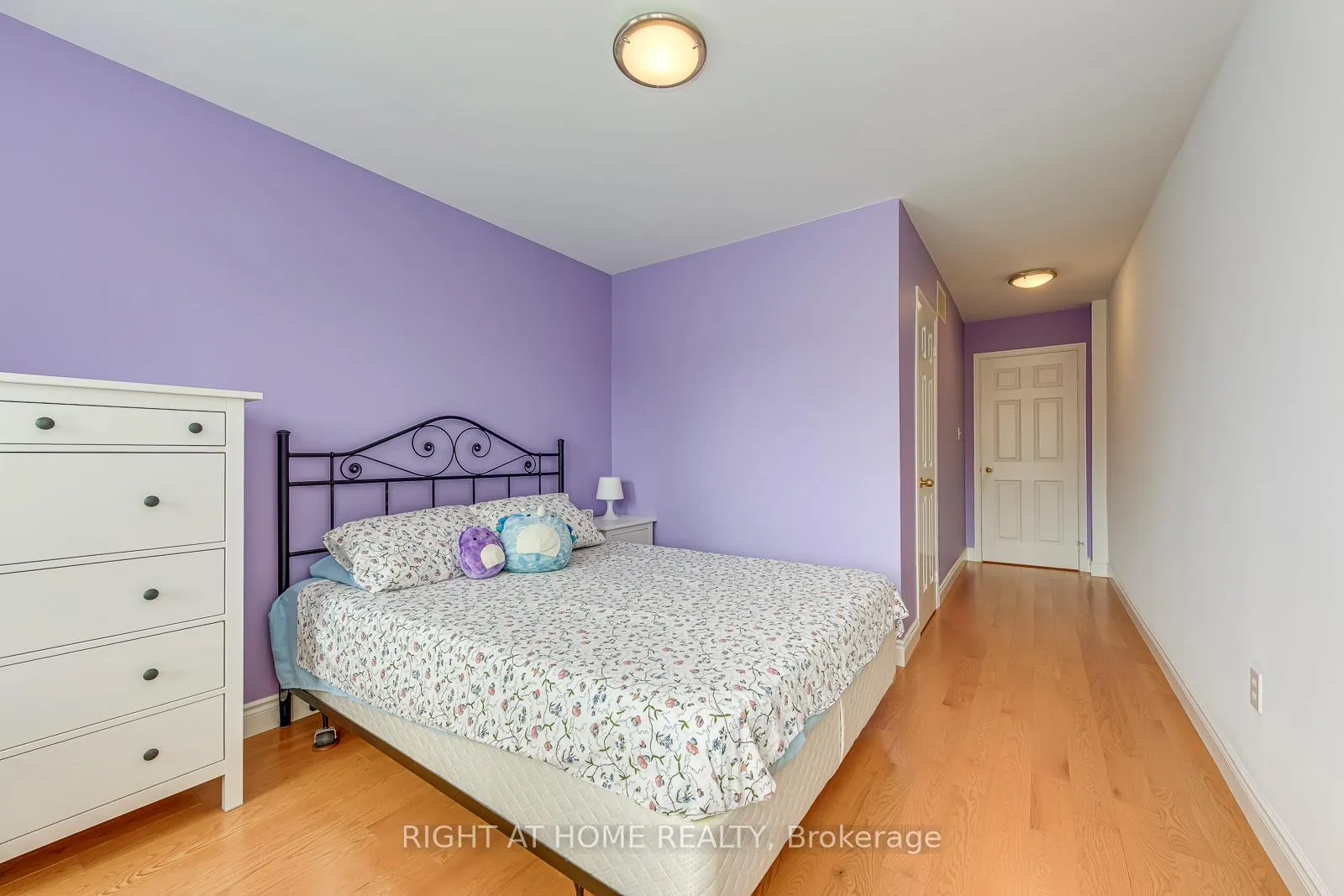 Photo 26 of 2472 Newcastle Crescent, Oakville, West Oak Trails — HOMEH
