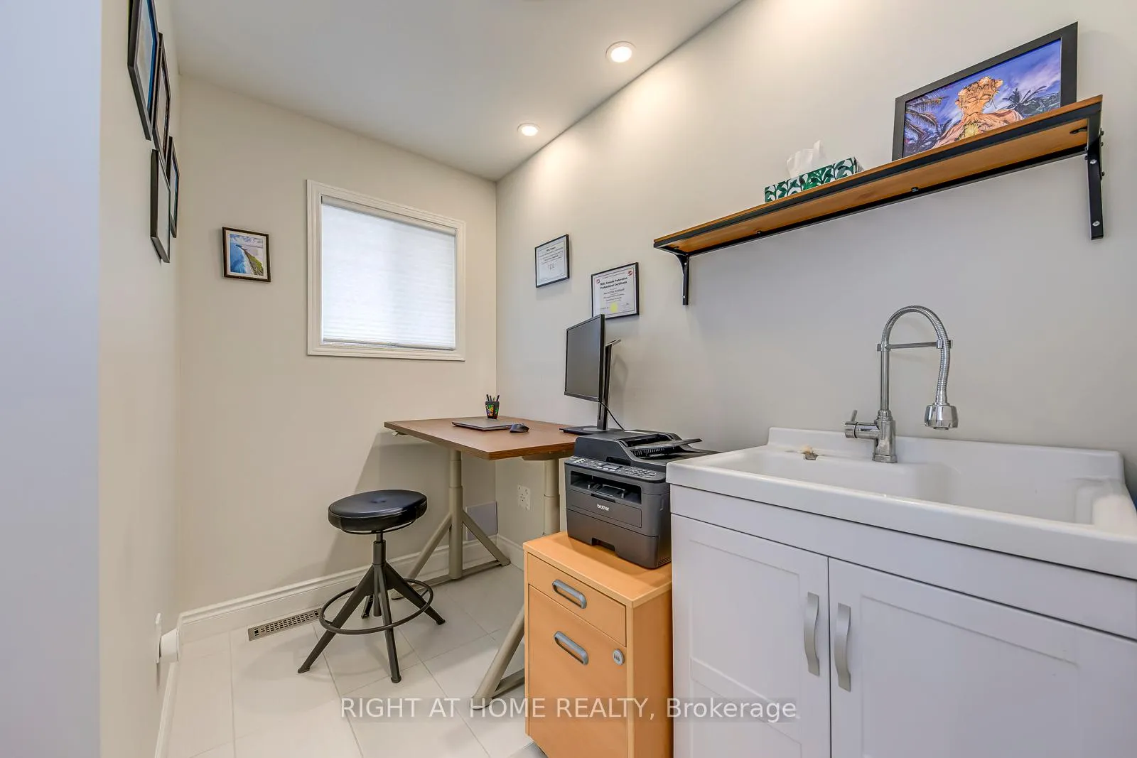 Photo 29 of 2472 Newcastle Crescent, Oakville, West Oak Trails — HOMEH