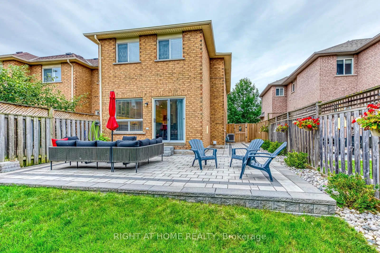 Photo 41 of 2472 Newcastle Crescent, Oakville, West Oak Trails — HOMEH