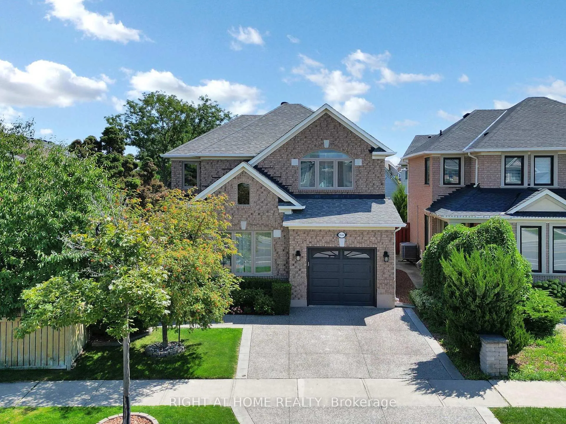 Photo 1 of 1542 Croft Avenue, Milton, Clarke — HOMEH