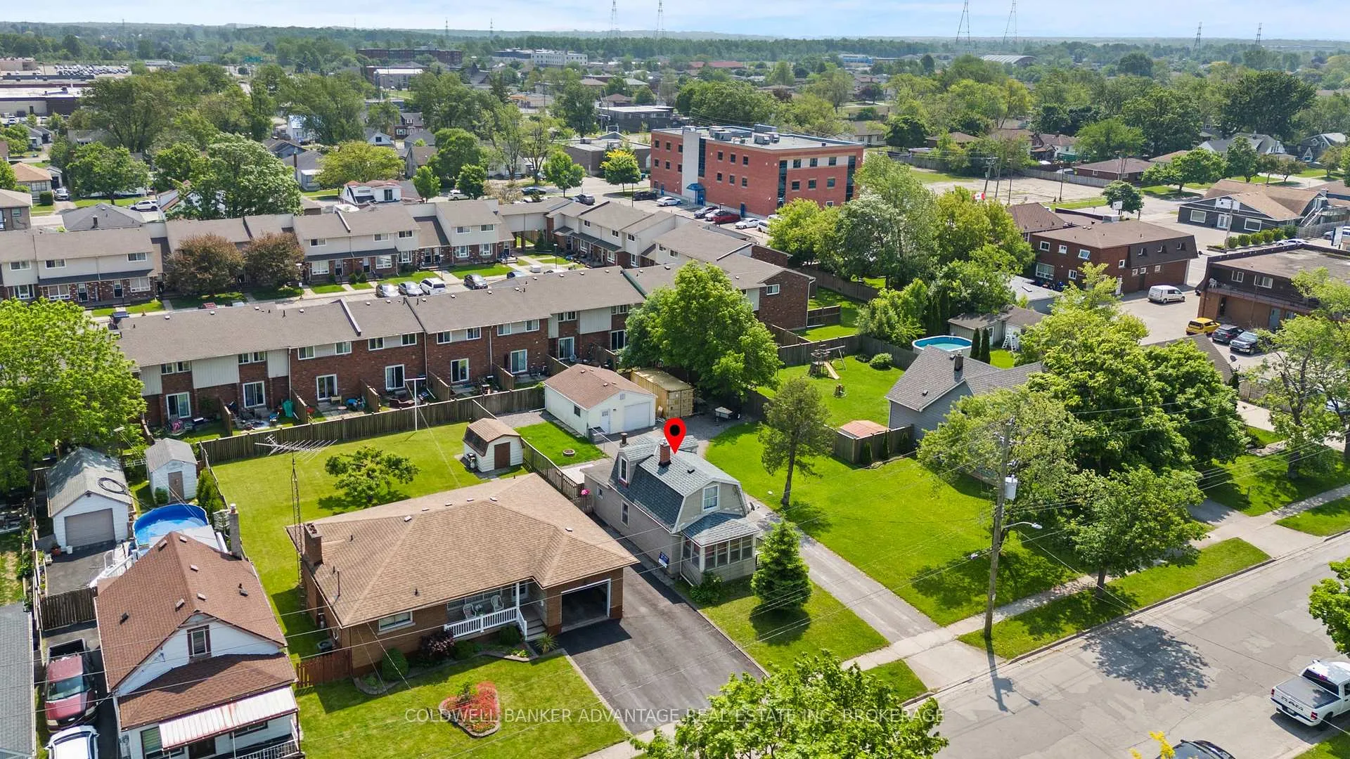 Photo 8 of 428 Scholfield Avenue N, Welland, Welland Downtown — HOMEH