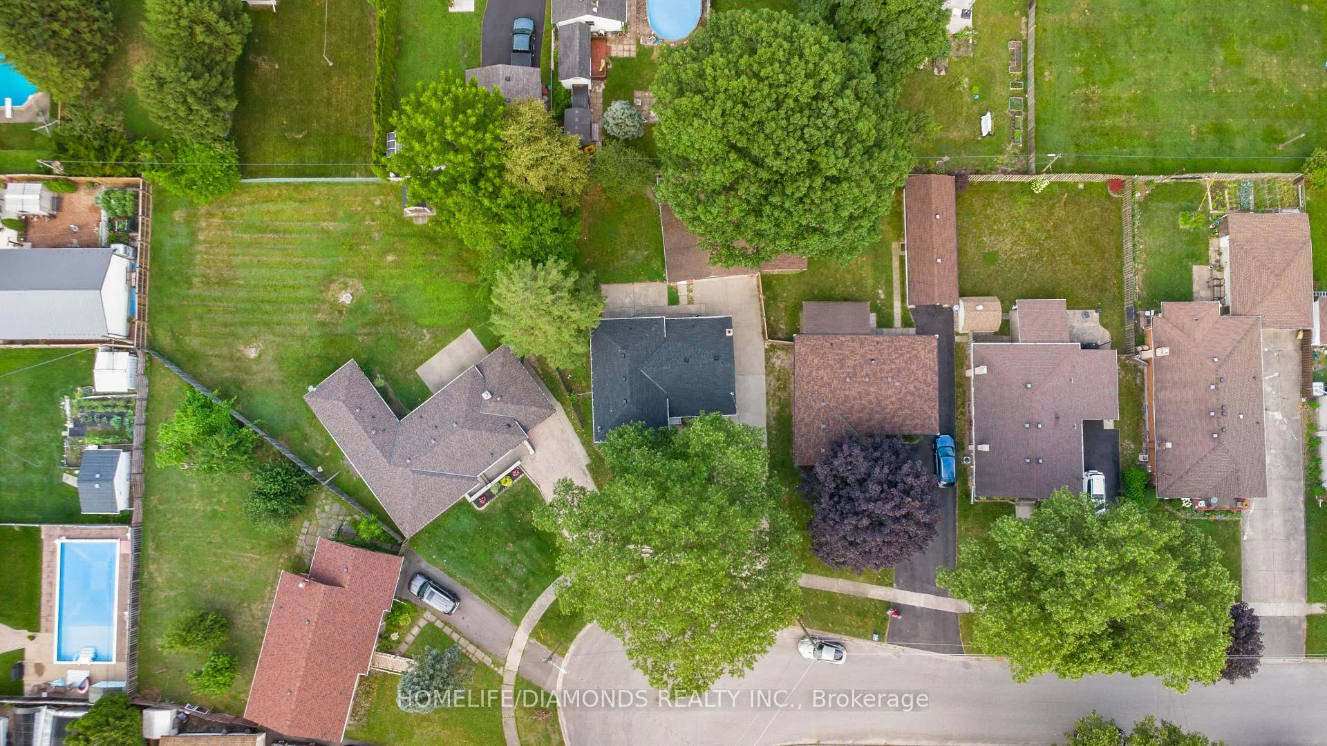 Photo 31 of 7010 Whitman Avenue, Niagara Falls, Arad/Fallsview — HOMEH