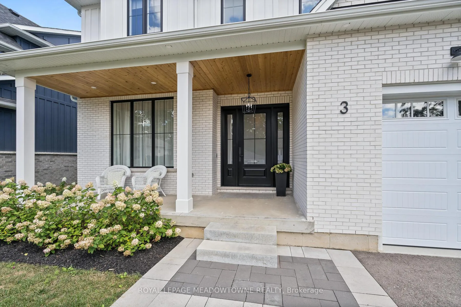 Photo 3 of 3 Academy Road, Halton Hills, Georgetown — HOMEH