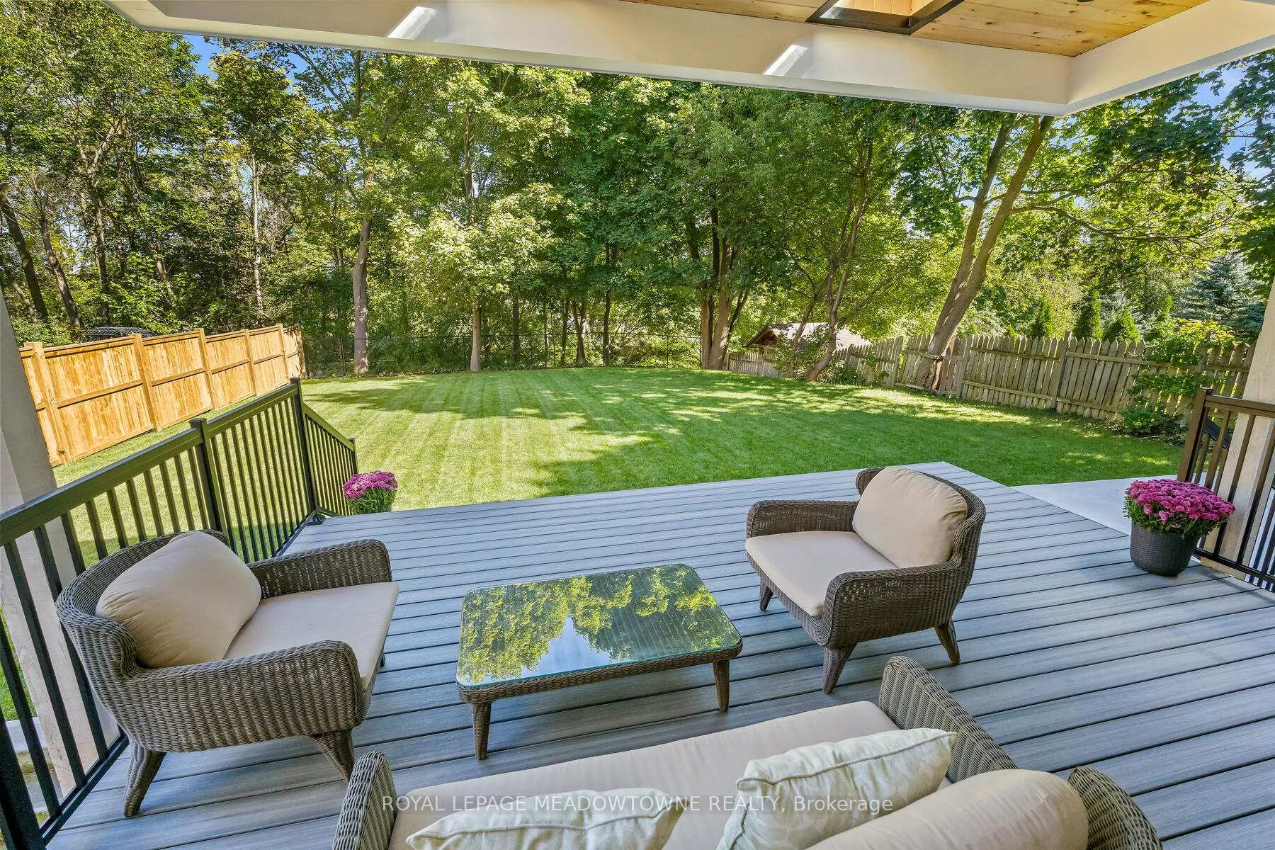 Photo 40 of 3 Academy Road, Halton Hills, Georgetown — HOMEH