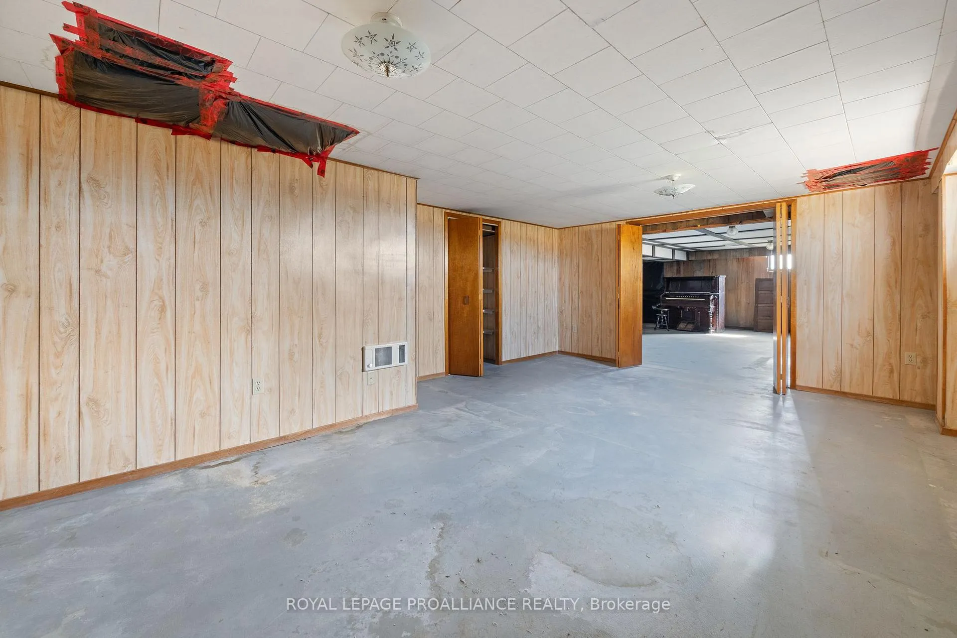 Photo 28 of 207 Carmel Road, Quinte West, Sidney Ward — HOMEH
