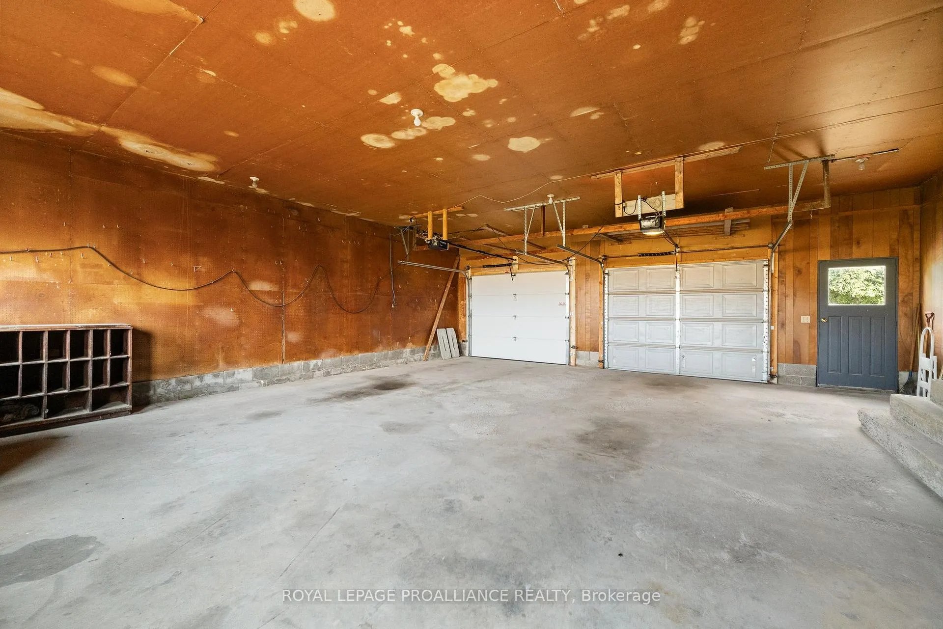 Photo 30 of 207 Carmel Road, Quinte West, Sidney Ward — HOMEH