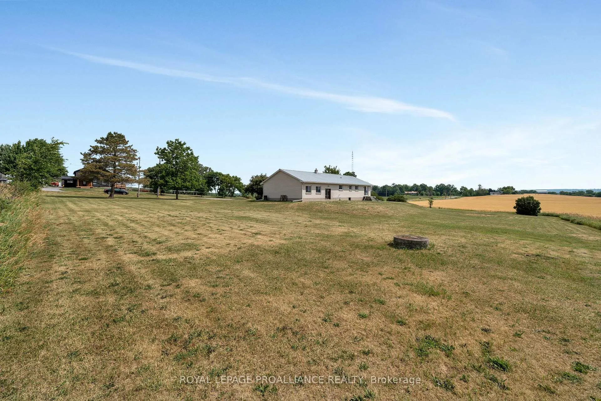 Photo 34 of 207 Carmel Road, Quinte West, Sidney Ward — HOMEH
