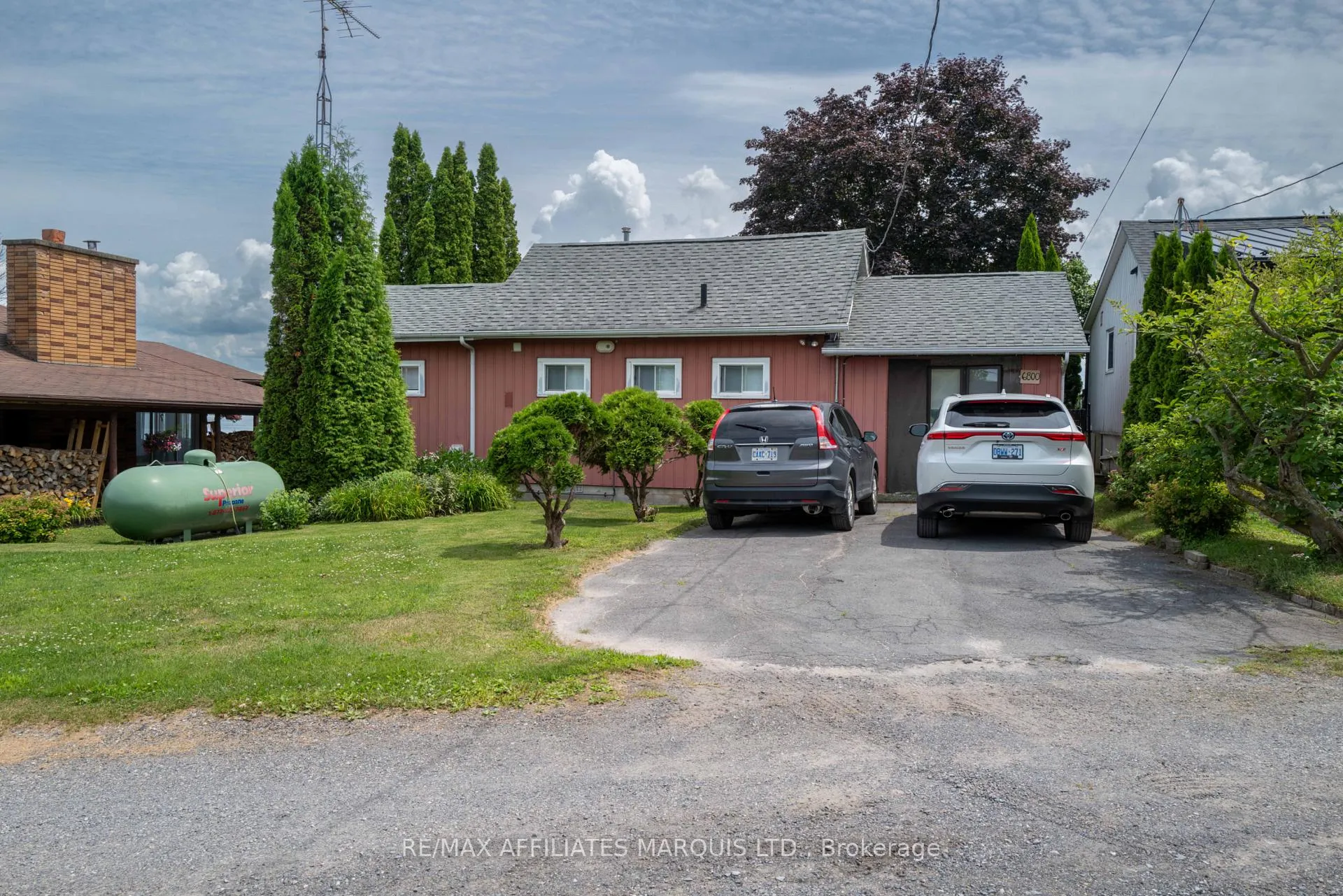 Front of 6800 St. Francis Lane