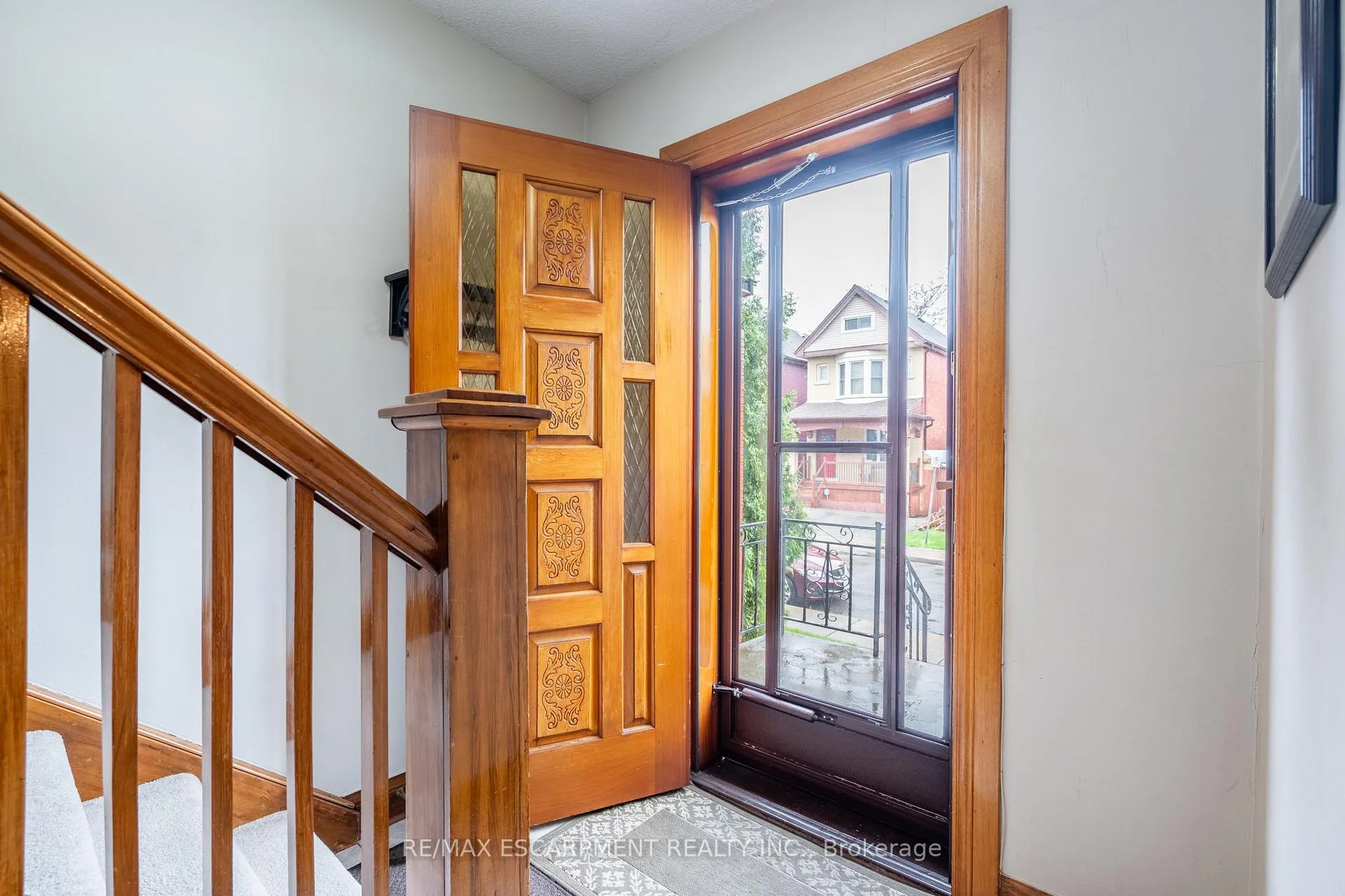 Photo 10 of 204 Emerald Street N, Hamilton, Landsdale — HOMEH