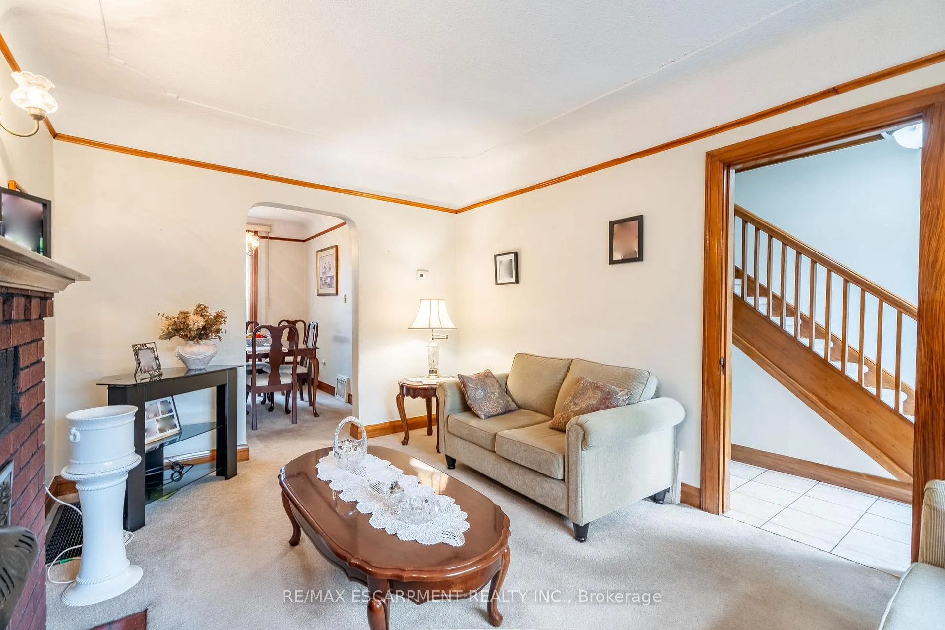 Photo 14 of 204 Emerald Street N, Hamilton, Landsdale — HOMEH