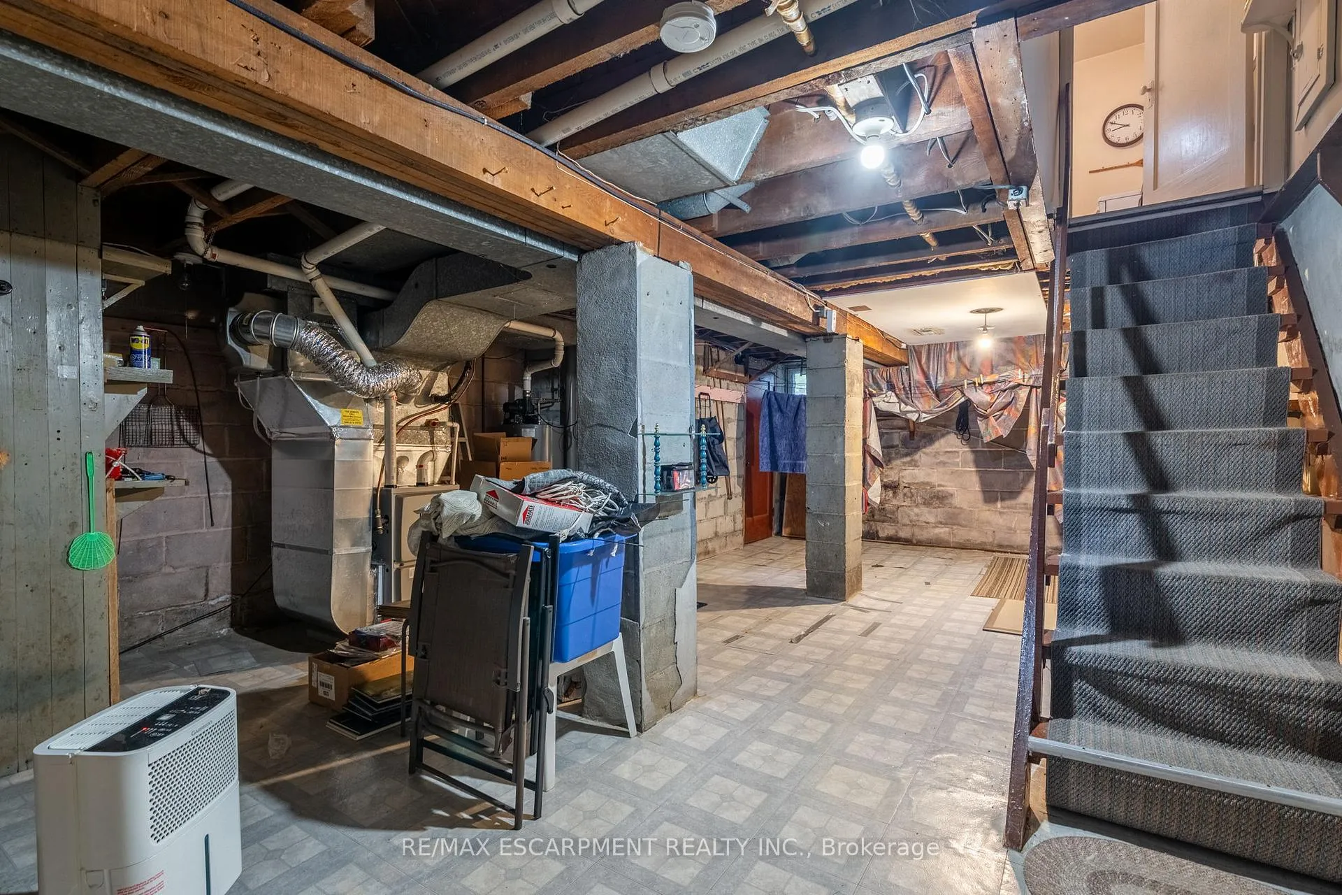 Photo 31 of 204 Emerald Street N, Hamilton, Landsdale — HOMEH